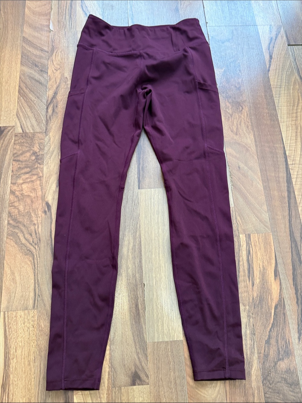 Women's High-Rise Burgundy Leggings with Side Pockets